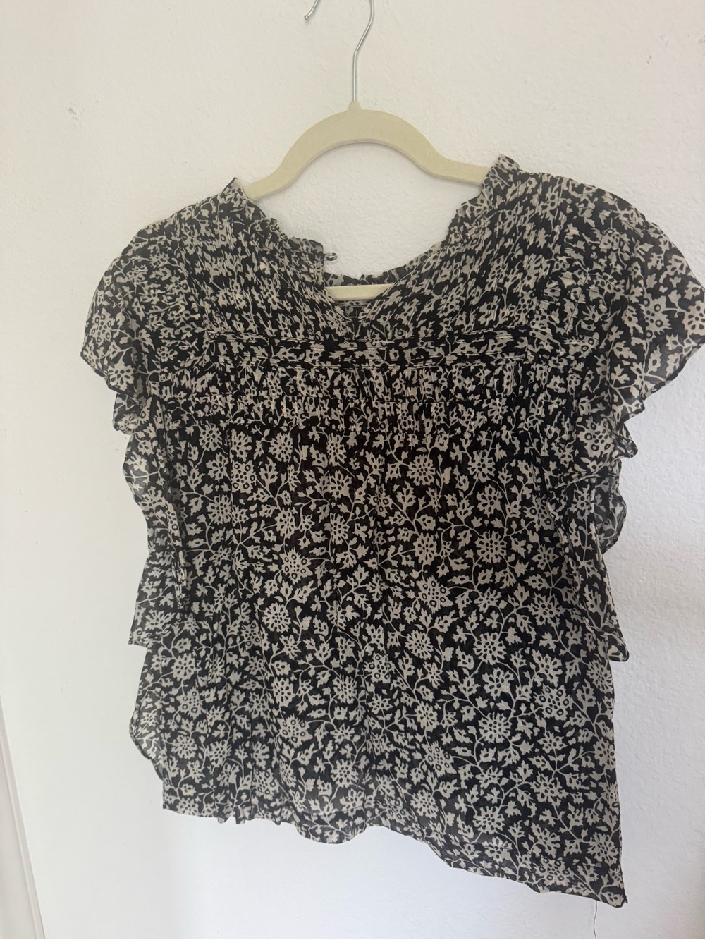 ISABEL MARANT ÉTOILÉ Layona top black and Cream Floral Ruffle Sleeve Blouse - Picture 4 of 6